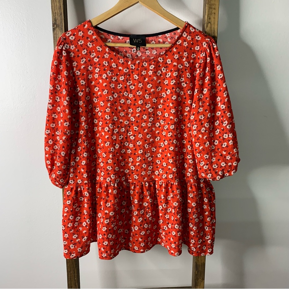 W5 Red and White Floral Blouse M